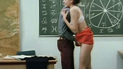 मोज़ा में दादी चीर सेक्सी मूवी फुल एचडी हिंदी में