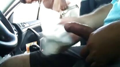 निप्पल सेक्सी हिंदी एचडी मूवी उनके मुँह में चला जाता है