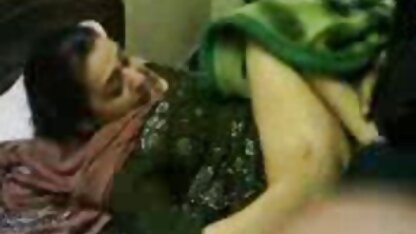 दो हिंदी सेक्सी मूवी चलने वाली लोग और सौंदर्य Amalia